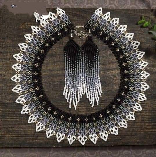 Super Elegant Set of Beaded Necklace and Earrings Handmade by Ecuadorian Artisan Women. Black, White and Gray colors